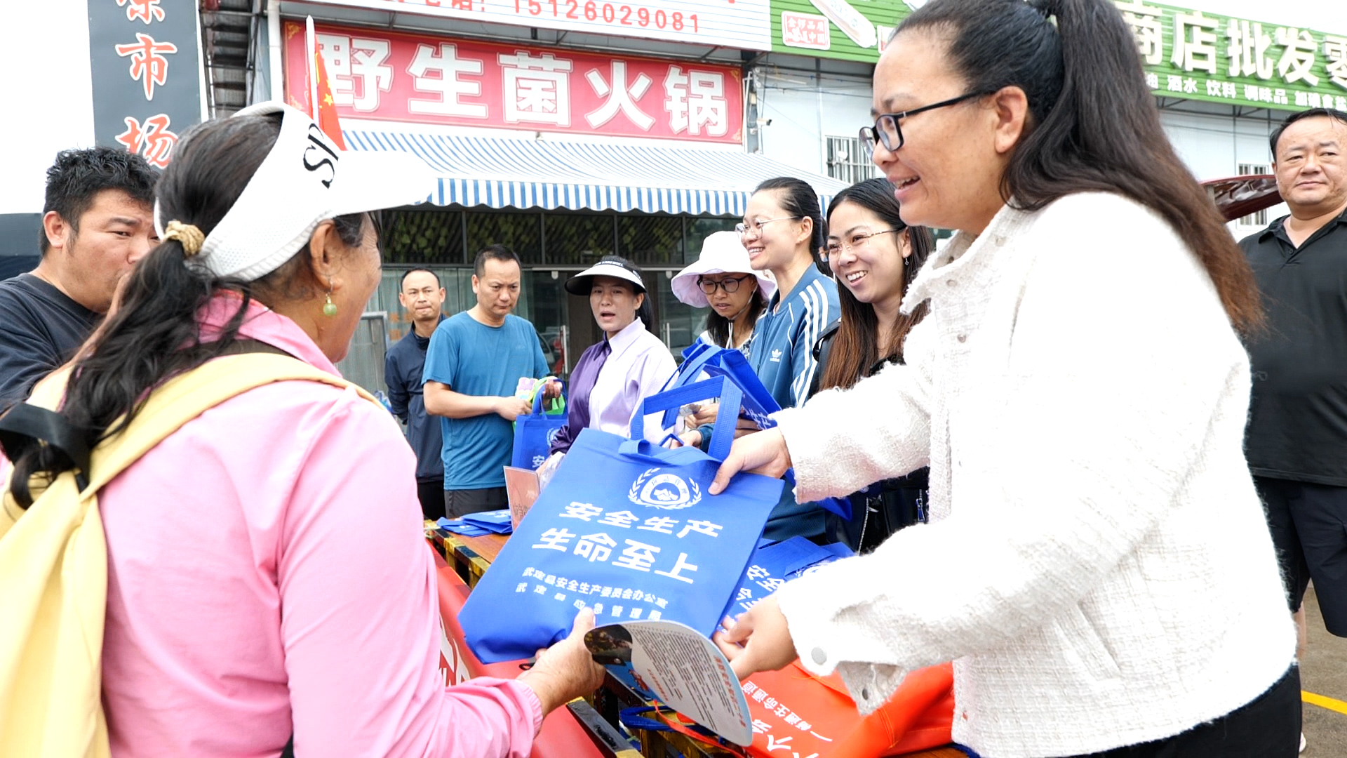 复制图片 复制图片