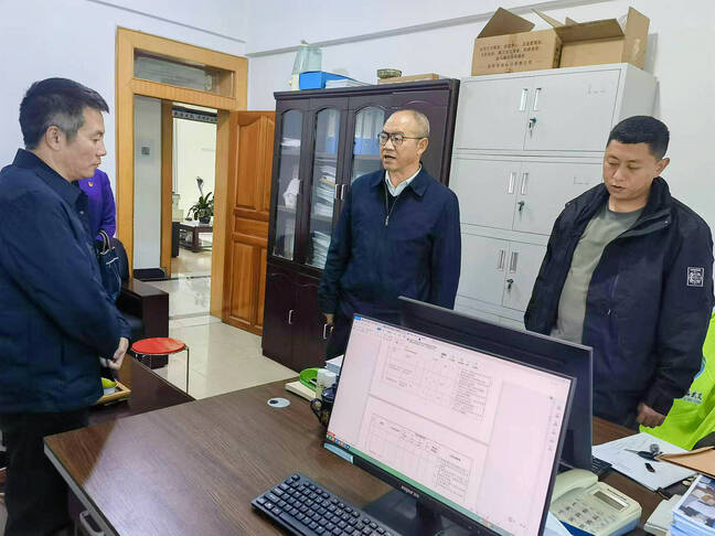 IMG_8271.JPG IMG_8271.JPG